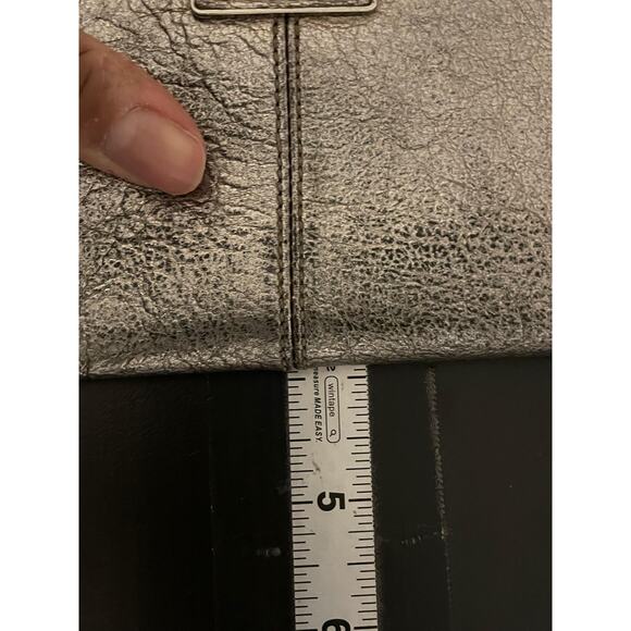 Coach Wallet Womens Metallic Silver Zip Around Leather Accordion Clutch - Picture 7 of 8